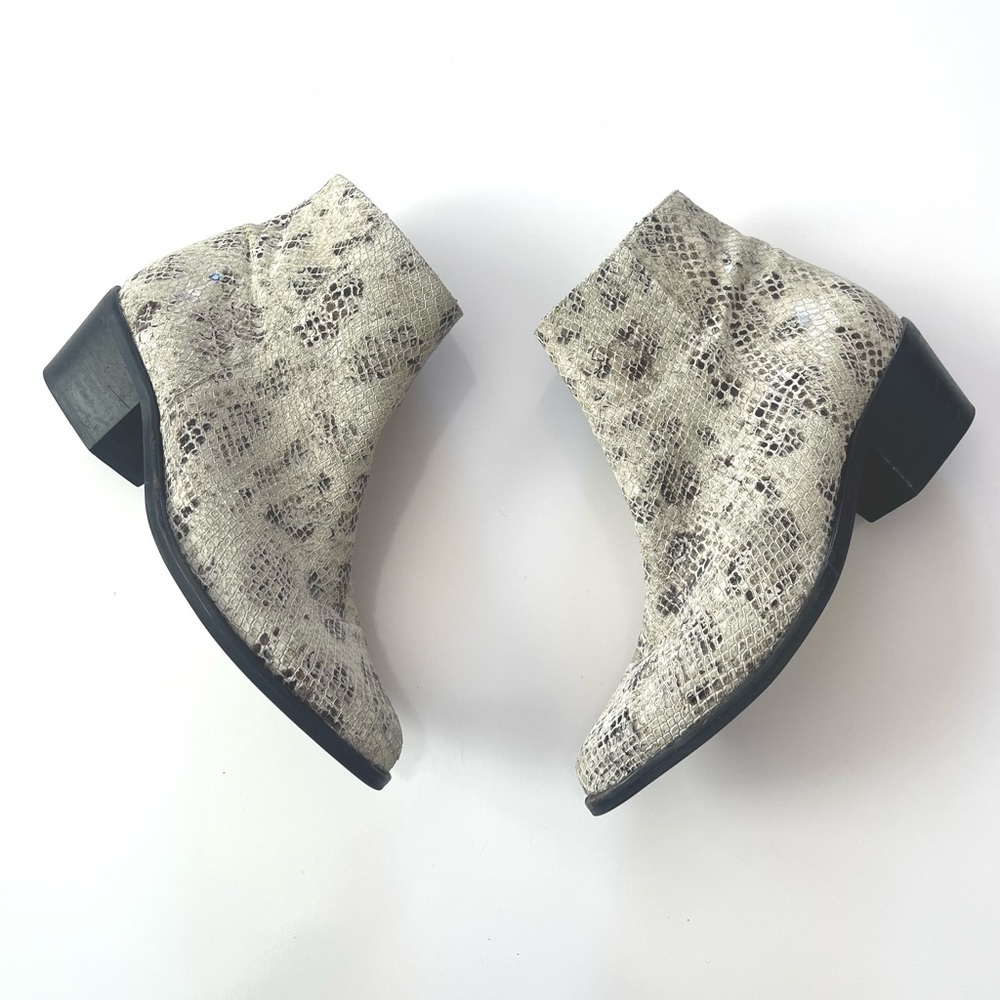 L'Intervalle Tusago Snake Print Leather Ankle Boots Size 7
